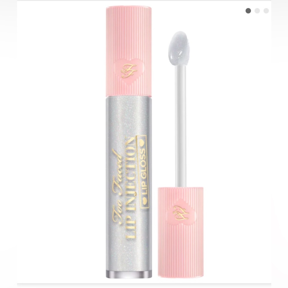 Too Faced Lip Injection Power Plumping Lip Gloss stars are aligned